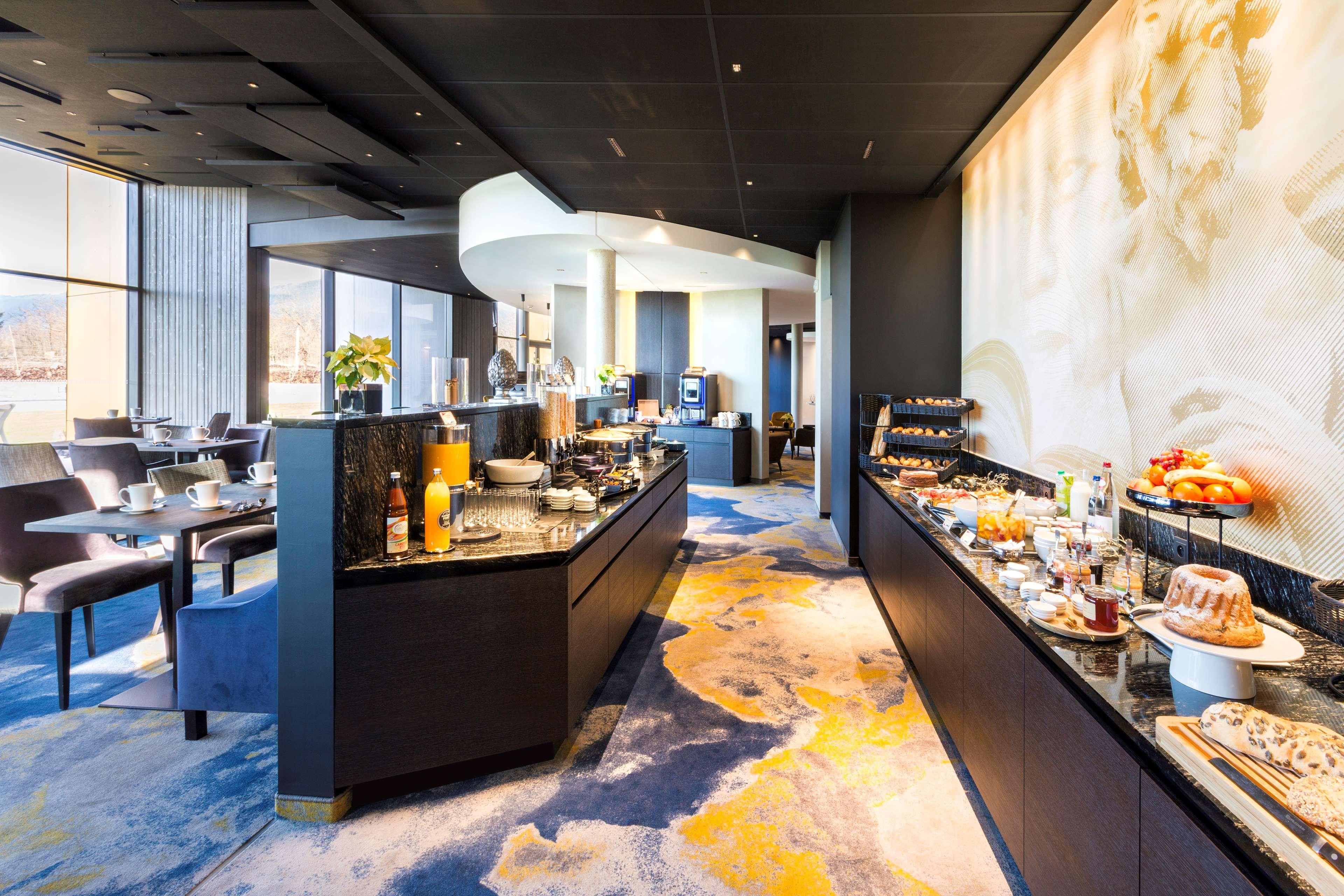 Hotel Western & Restaurant Les Humanistes Colmar Nord 4*